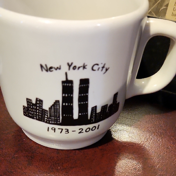 Framed South Florida Sun-Sentinel Newspaper Cover - Picture 4 of 10